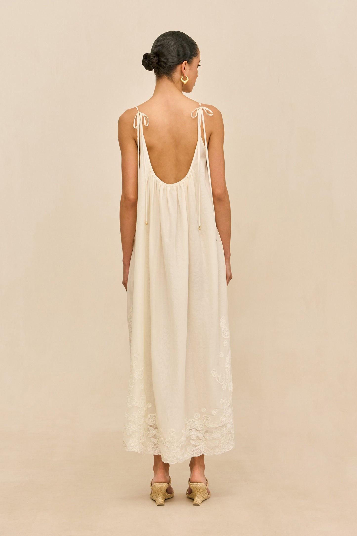 MAGDA DRESS - OFF WHITE
