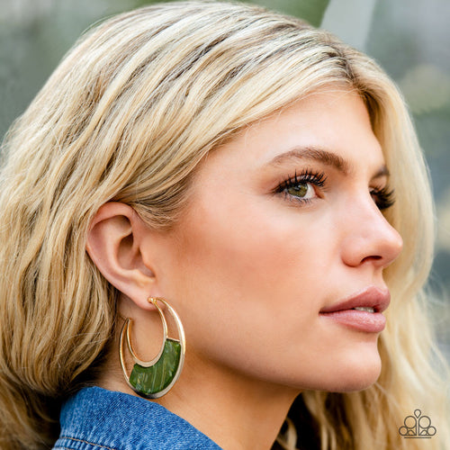 Contemporary Curves - Green Paparazzi Accessories