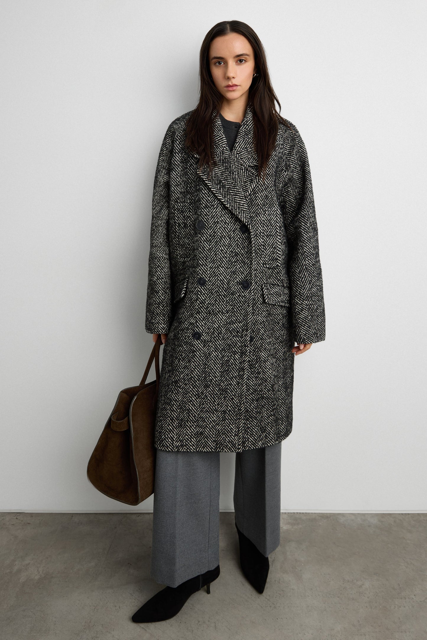 OVERSIZED WOOL-BLEND DOUBLE-BREASTED COAT