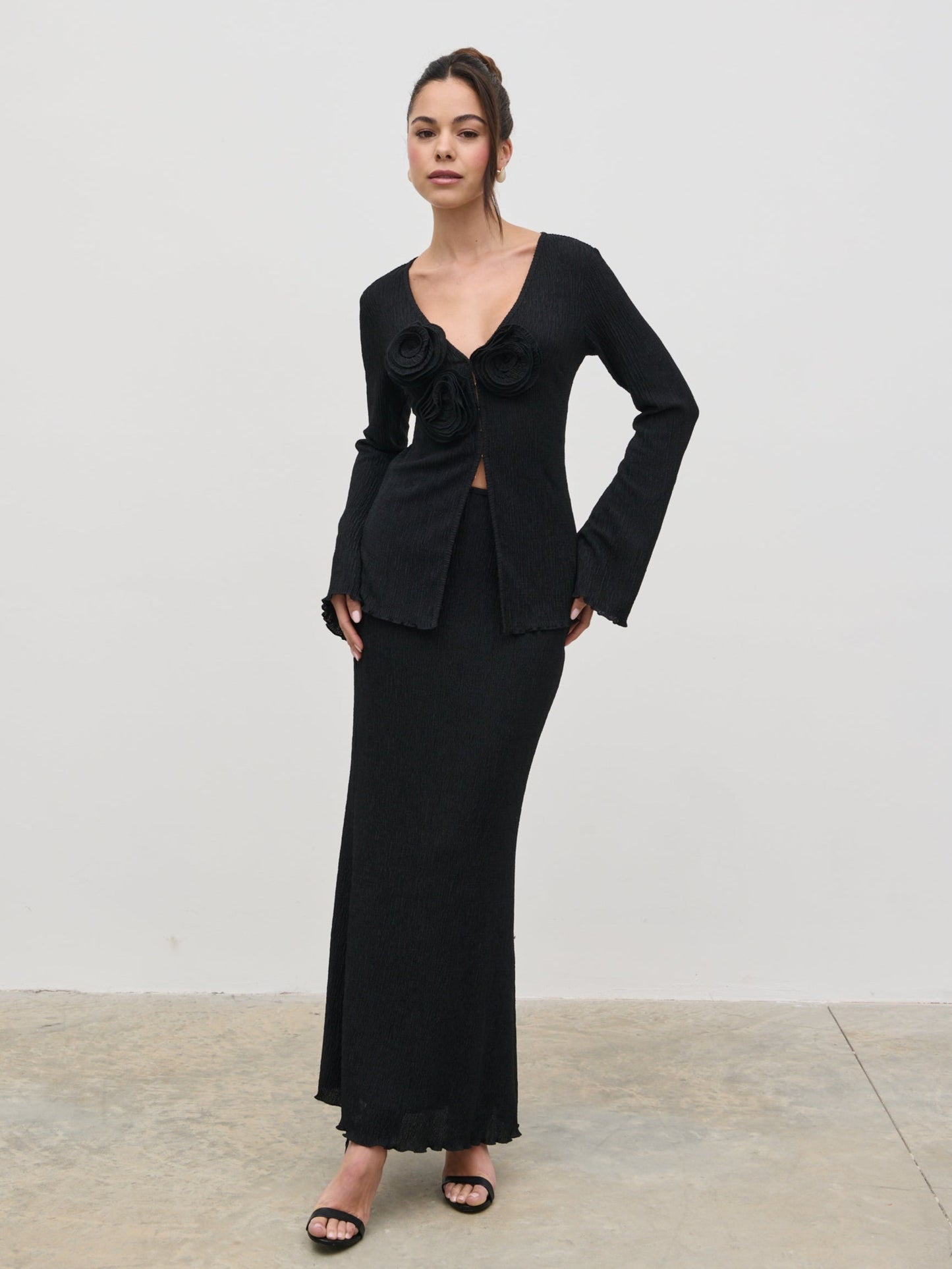 Evalina Crinkle Corsage Detail Top - Black